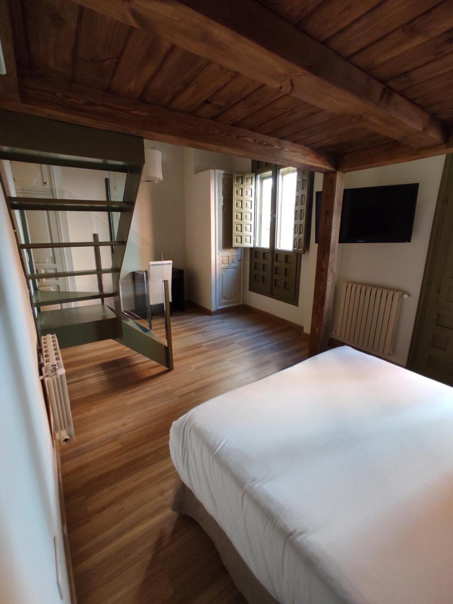 Hotel Leonor De Aquitania Cuenca  Kültér fotó
