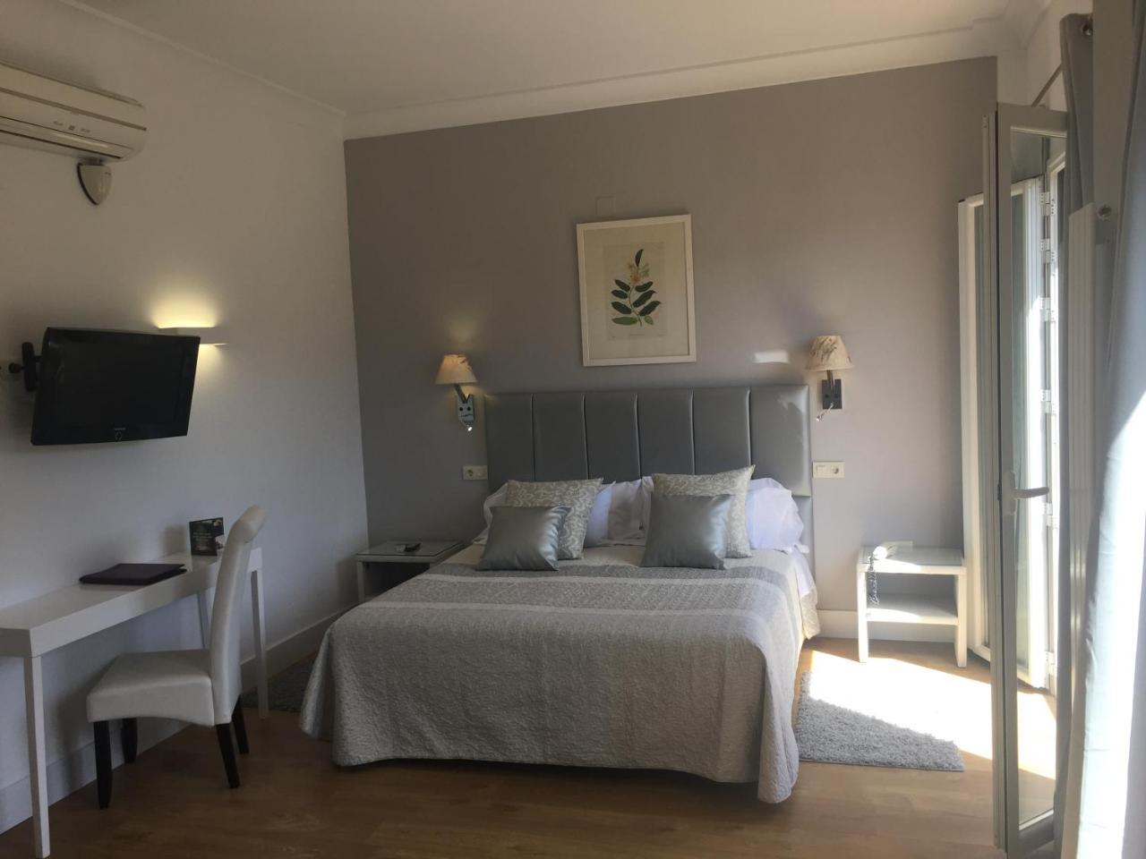Hotel Leonor De Aquitania Cuenca  Kültér fotó